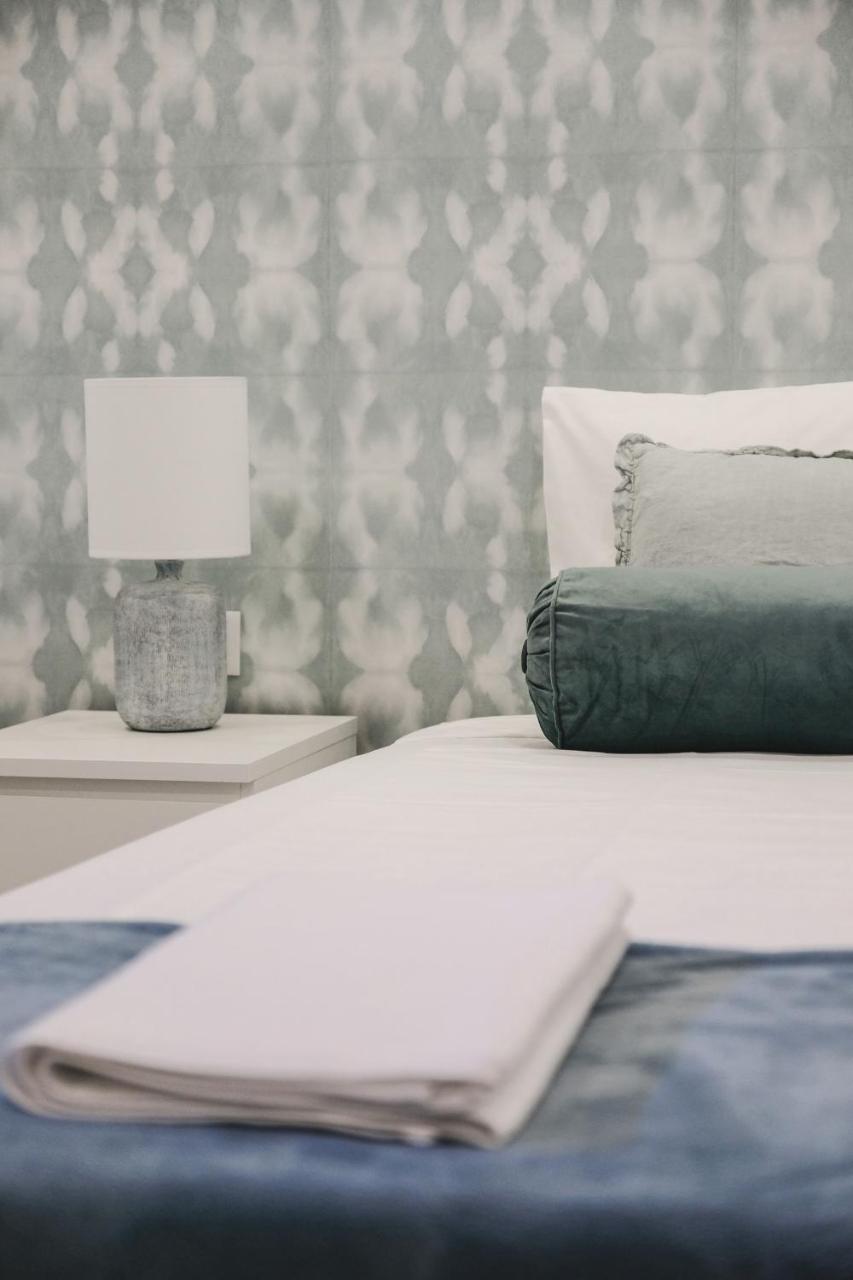 4U Lisbon VI Guesthouse Airport Buitenkant foto